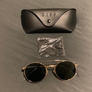 Diff eyewear leo sunglasses gold polarized